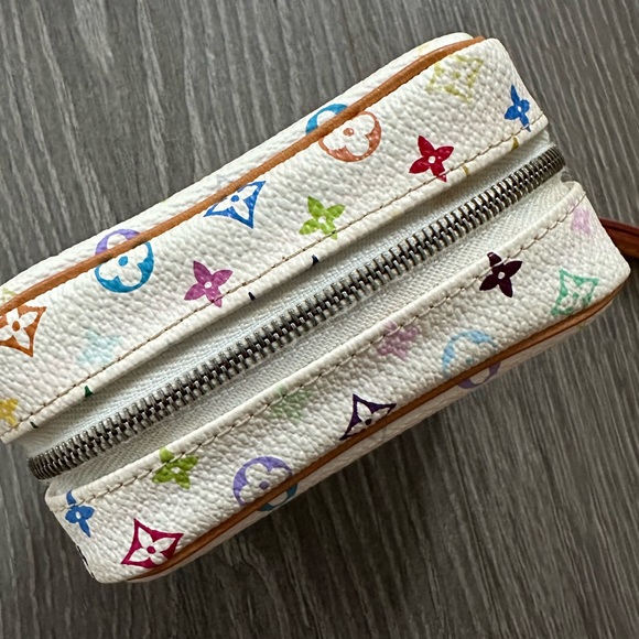 Louis Vuitton Murakami Monogram wristlet - Picture 3 of 5